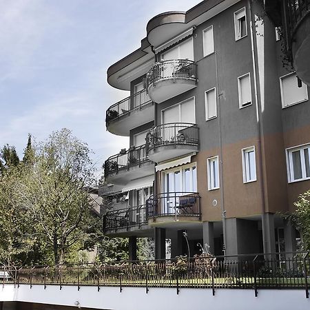 Appartamento La Vista By Holiday Solutions Комо Экстерьер фото